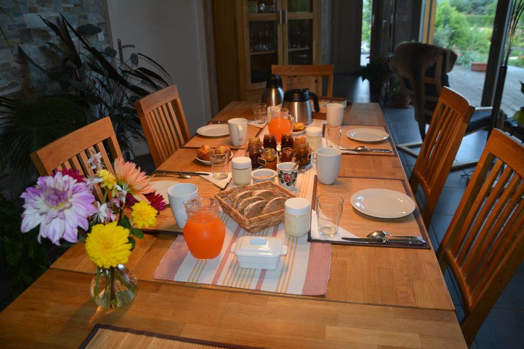 Bed and Breakfast Les Condamines Antoingt Экстерьер фото