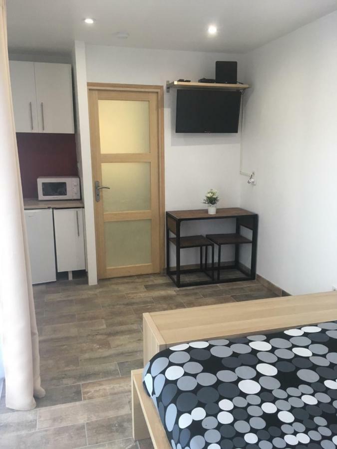 Bed and Breakfast Les Condamines Antoingt Экстерьер фото